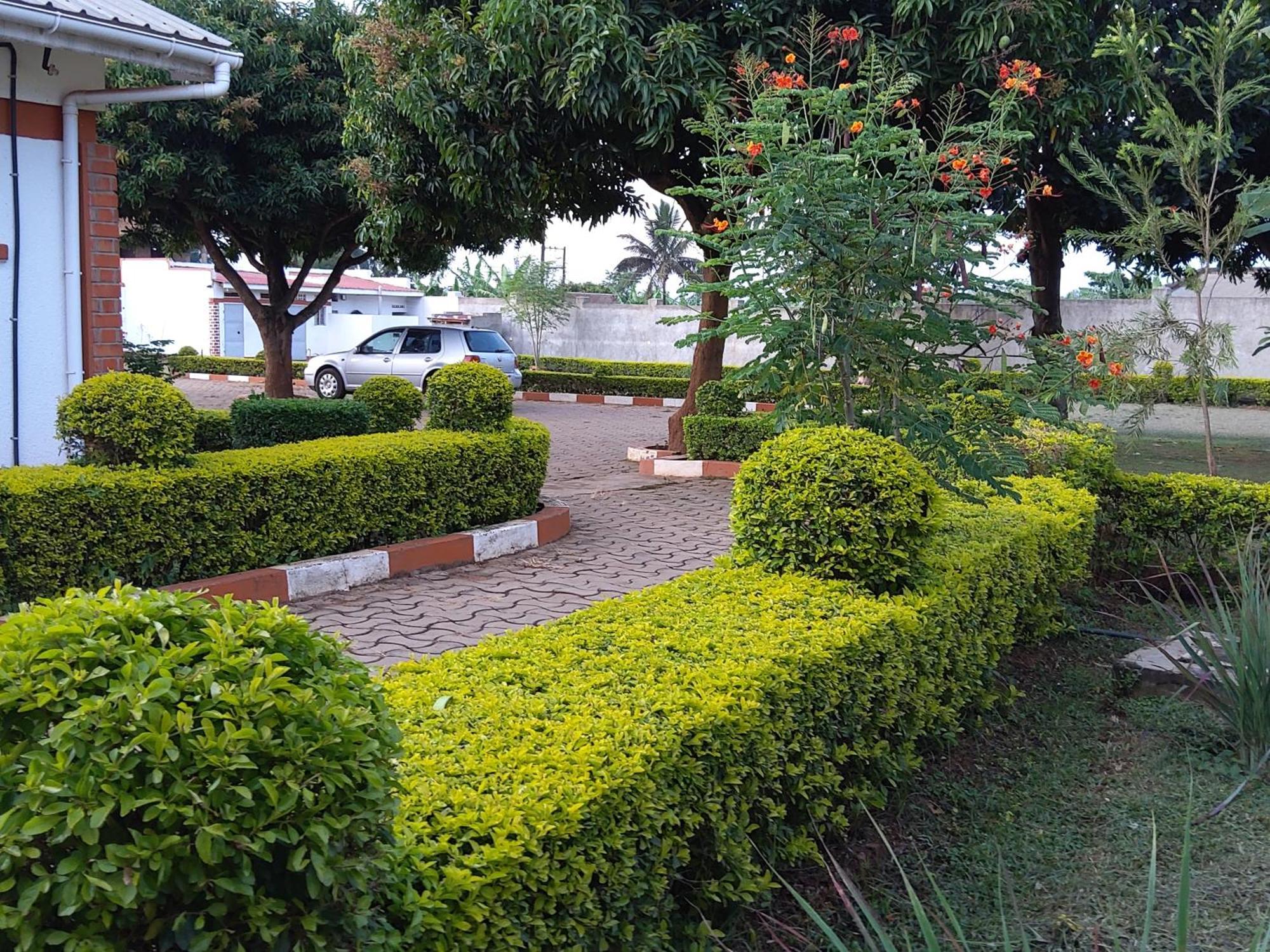 Lucia Villas Mbale Exterior foto