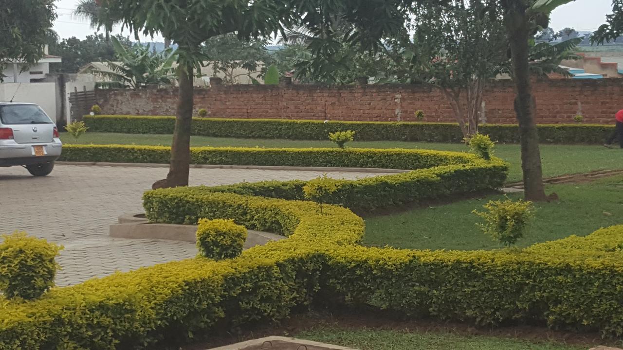 Lucia Villas Mbale Exterior foto