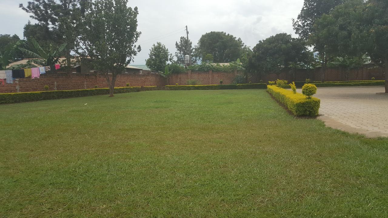 Lucia Villas Mbale Exterior foto